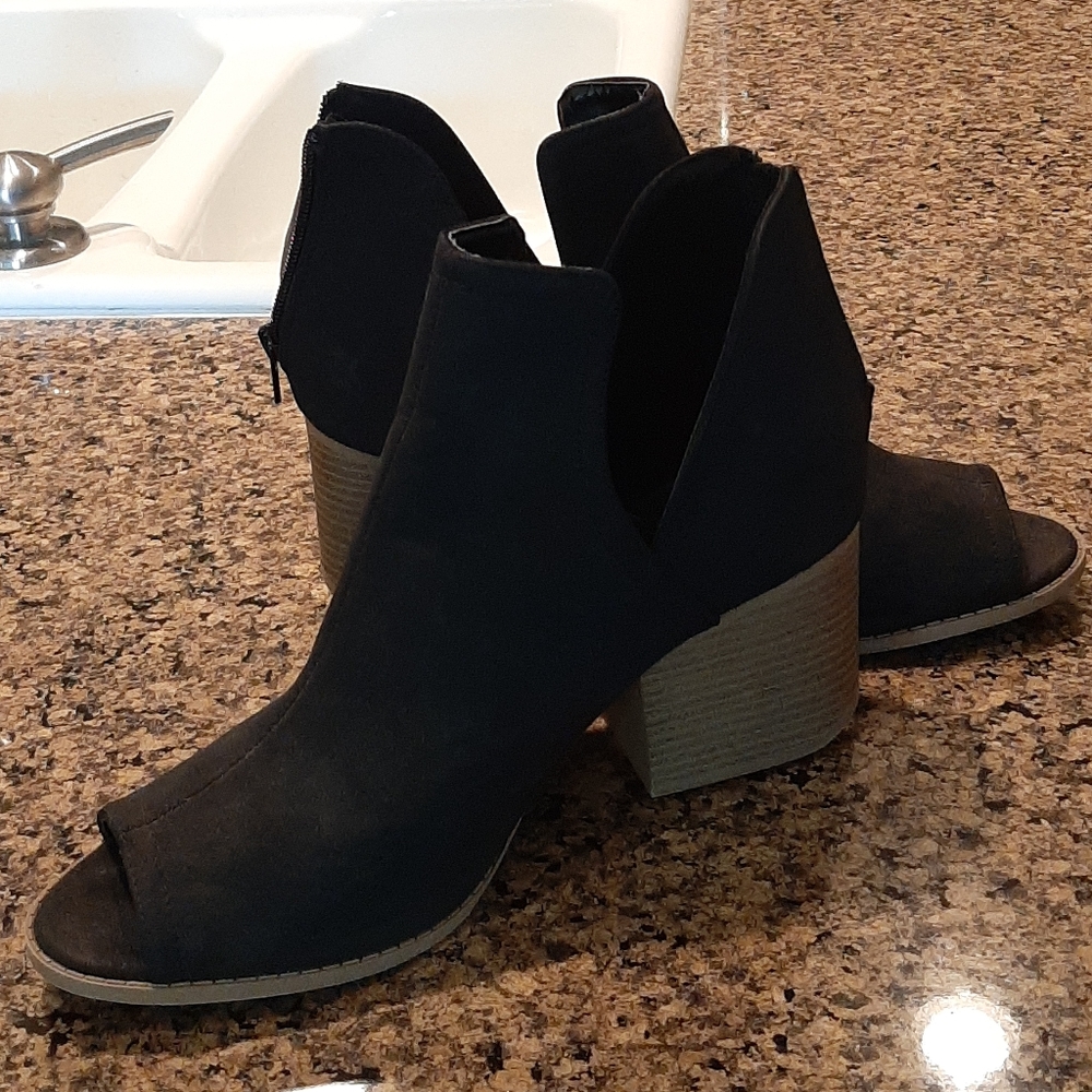 Peep toe black booties